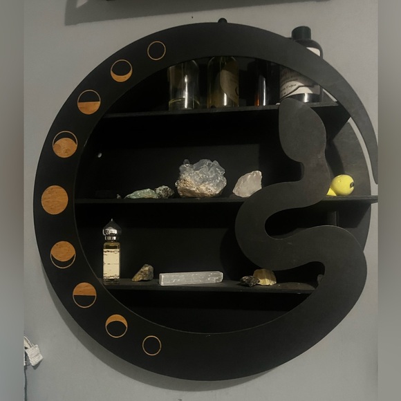 Moon snake shelf - Picture 3 of 3